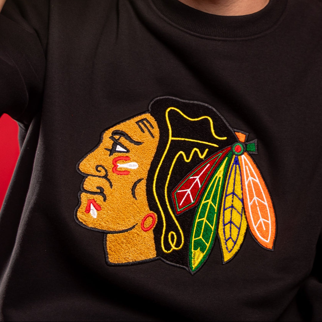 Blackhawks Originals Chenille Logo Crewneck