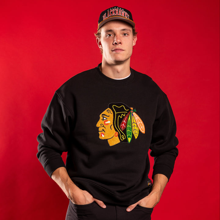 Blackhawks Originals Chenille Logo Crewneck