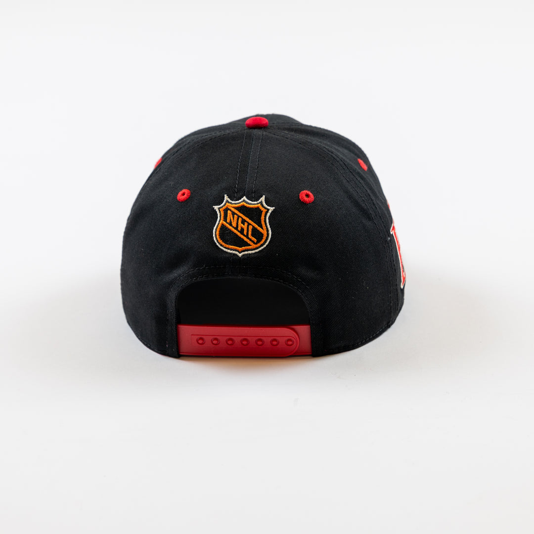 American Needle Chicago Blackhawks Retro Scroller Hat