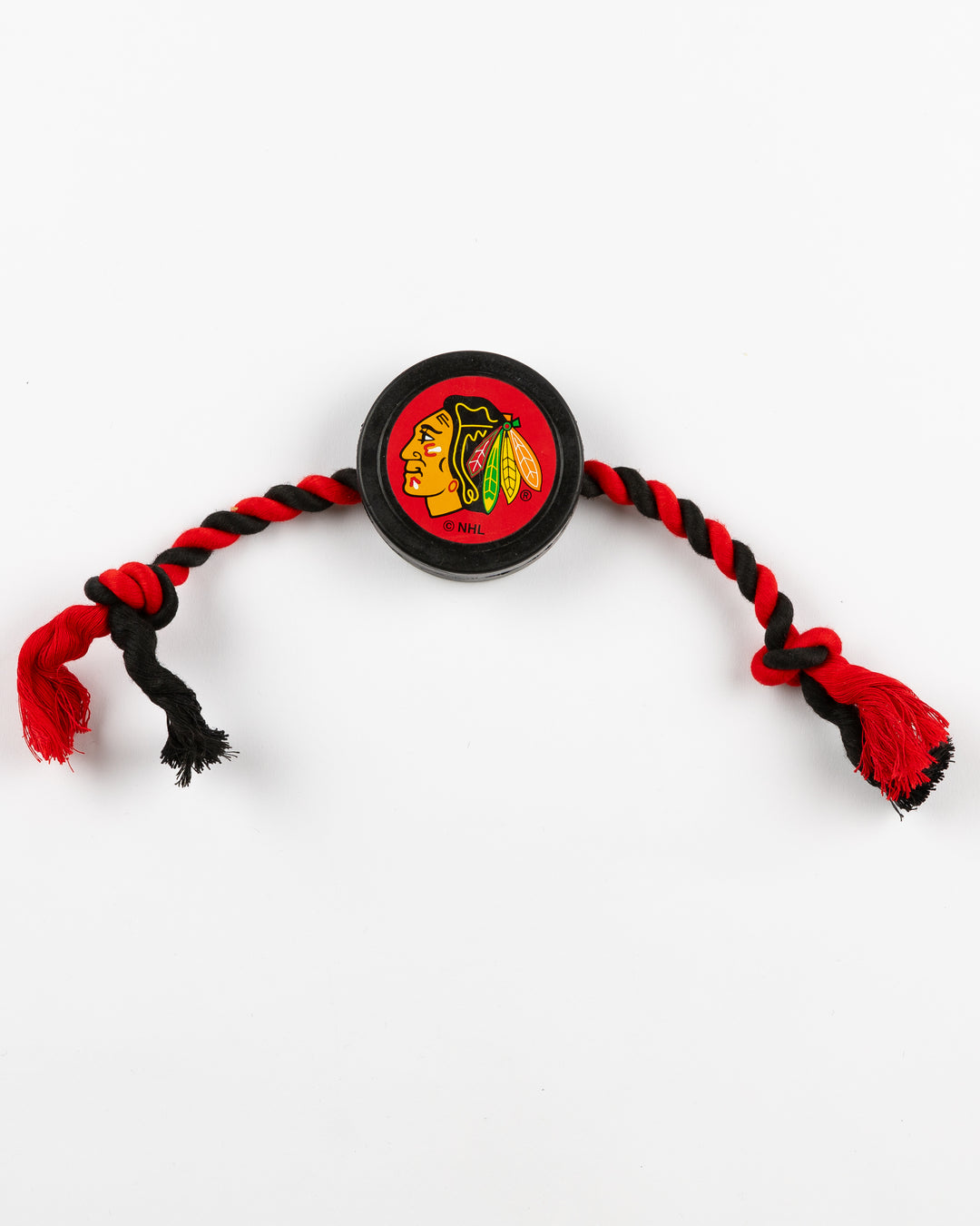 Chicago Blackhawks pet toy in shape of puck and rope - front lay flat